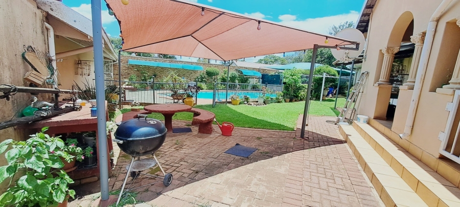 4 Bedroom Property for Sale in Protea Park North West